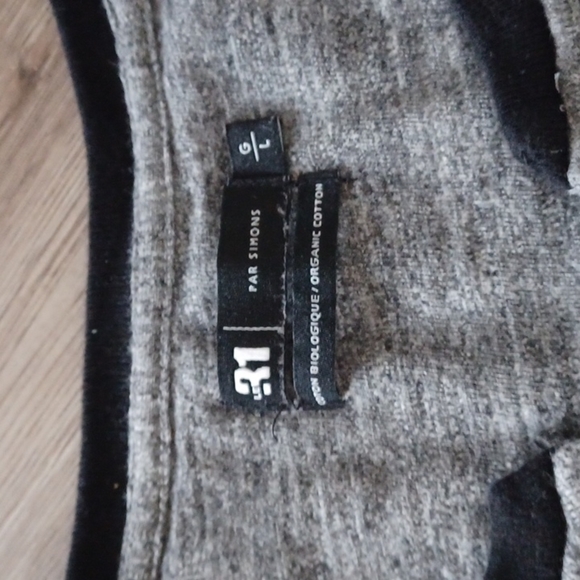 Le31 by Simons Grey and black long sleeve shirt size L - Picture 4 of 10